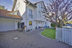 Property thumbnail 2