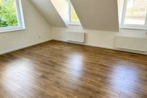 Sanierte 4-Zimmer-Dachgeschoss-Wohnung in Wuppertal | Sehr zentral