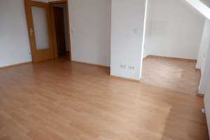 Moderne DG-Whg. mit Laminat ! Frei ab sofort – Frankenberger Str. 195, 9131 Chemnitz – Vorschaubild 5