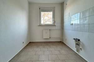 Ruhig gelegene 3-Raum Wohnung mit Balkon – Friedrich-Ludwig-Jahn-Straße 23, 39240 Calbe (Saale) – Vorschaubild 5