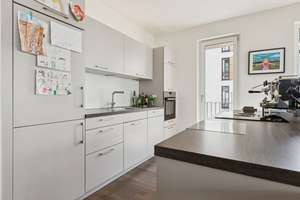 Moderne und lichtdurchflutete 4-Zimmer-Wohnung mit großem Balkon – Die vollständige Adresse der Immobilie erhältst du vom Anbieter., 40235 Flingern Nord, Düsseldorf – Vorschaubild 7