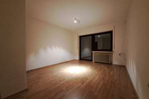 Renoviertes Reihenmittelhaus mit 5 Zimmern in Leipheim – Die vollständige Adresse der Immobilie erhältst du vom Anbieter., 89340 Leipheim – Vorschaubild 3