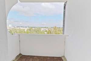 Großzügige 3-Zimmer-Wohnung mit Küche in Rostock – Hundsburgallee 8, 18106 Schmarl, Rostock – Vorschaubild 11