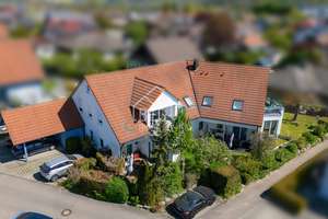 Gepflegtes Mehrfamilienhaus mit 4 Wohneinheiten in ruhiger Wohnlage von Vellberg – Die vollständige Adresse der Immobilie erhältst du vom Anbieter., 74541 Vellberg – Vorschaubild 1