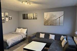 Schicke 1-Zimmer Wohnung im 6. OG mit Aufzug in Berlin-Neukölln – Reuter Straße 28, 12047 Neukölln (Ortsteil), Berlin – Vorschaubild 2