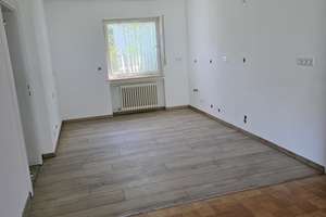 Erstbezug nach Kernsanierung – stilvolles Reihenmittelhaus mit Westgarten im Landsberger Osten – Bayerfeldstraße 30, 86899 Landsberg am Lech – Vorschaubild 6