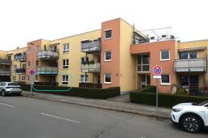 Seniorengerechte 2-Zimmer-EG-Wohnung, neu renoviert, Terrasse, Einbauküche – Theodor-Heuss-Straße 55, 38444 Detmerode, Wolfsburg – Vorschaubild 1