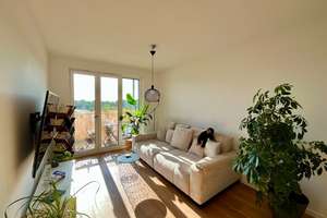 Exklusive 2-Zi.-Neubauwohnung mit Balkon, EBK & TG-Stellplatz – ideal für 1–2 Personen