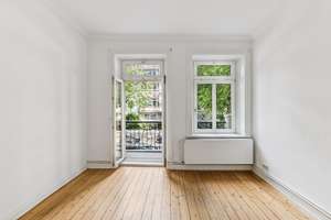Ambiente. Balkon. Wohnung im Jugendstilhaus in begehrter Wohngegend – Methfesselstraße 24, 20257 Eimsbüttel (Ortsteil), Hamburg – Vorschaubild 2