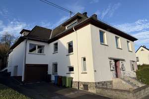 Ansprechendes Einfamilienhaus mit Einliegerwohnung und großem Grundstück in Raubach – Die vollständige Adresse der Immobilie erhältst du vom Anbieter., 56316 Raubach – Vorschaubild 2