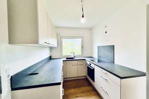 Renovated single family house, 3-bedrooms, 1.5bathrooms, 2 garages, kitchen,  yard , 500mbit/s incl. – 65207 Naurod, Wiesbaden – Vorschaubild 4