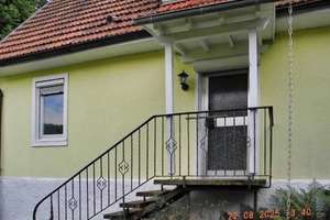 ! Albstadt ! Einfamilienwohnhaus mit Einliegerwohnung in attraktiver Wohnlage von Albstadt-Pfeffinge – Die vollständige Adresse der Immobilie erhältst du vom Anbieter., 72459 Albstadt – Vorschaubild 4