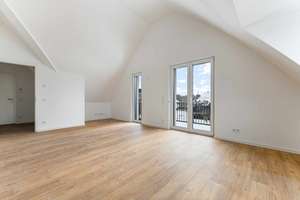 Stilvolle Dachgeschosswohnung mit Balkon in begehrter Lage Poppenbüttel – Die vollständige Adresse der Immobilie erhältst du vom Anbieter., 22399 Poppenbüttel, Hamburg – Vorschaubild 8