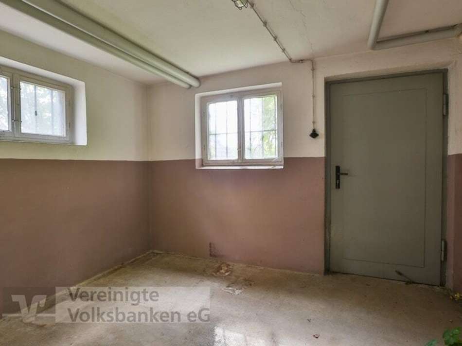 Keller