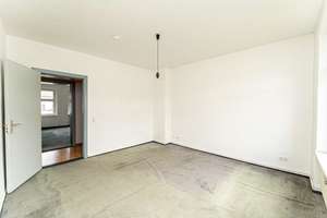 Bezugsfreie 2-Zimmer Altbauwohnung im Wedding – Guineastraße 38, 13351 Wedding, Berlin – Vorschaubild 5
