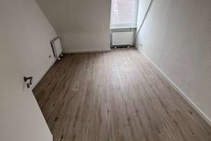 Frisch saniert! 2 Zimmer Dachgeschosswohnung im Südviertel – Walter-Hohmann-Str. 24, 45128 Südviertel, Essen – Vorschaubild 7