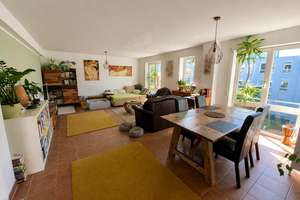 Großzügige 3,5-Zimmer-Maisonette-Wohnung mit riesiger Dachterrasse in zentraler Lage – Die vollständige Adresse der Immobilie erhältst du vom Anbieter., 86153 Jakobervorstadt-Nord, Augsburg – Vorschaubild 6