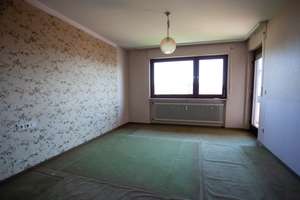 Großes und gepflegtes Haus mit drei Wohneinheiten - ideal für Familie, Generationen oder Vermietung – Die vollständige Adresse der Immobilie erhältst du vom Anbieter., 71334 Waiblingen – Vorschaubild 30