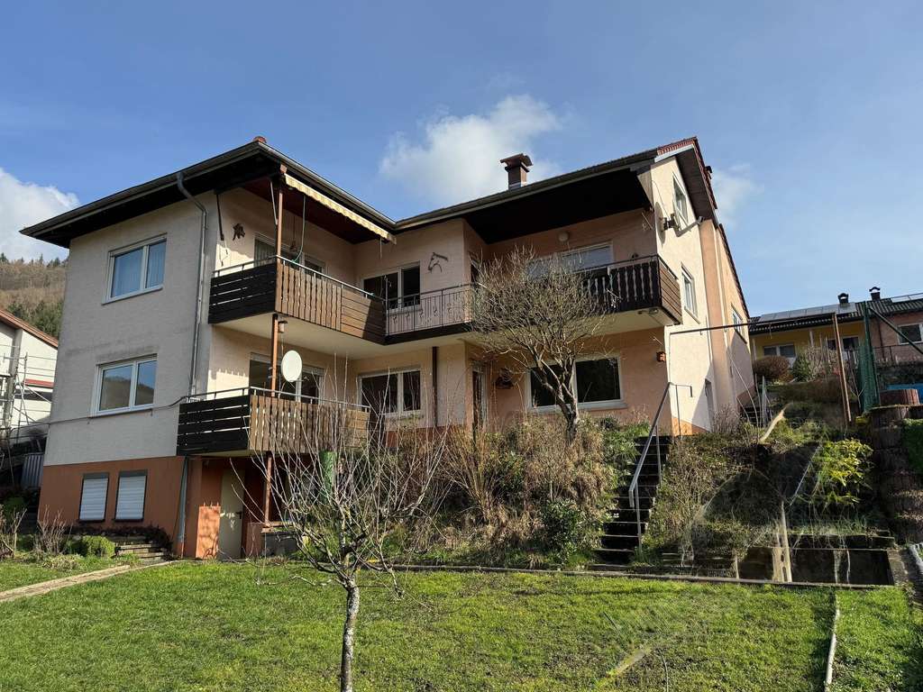 Immobilie in Zwingenberg - Großzügiges Einfamilienhaus mit Einliegerwohnung
 - Bild 1