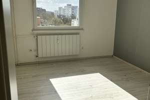 Helle und warme 3-Zimmer Wohnung im 5. OG mit Fahrstuhl und verglastem Balkon in Wolfsburg-Westhagen – Die vollständige Adresse der Immobilie erhältst du vom Anbieter., 38444 Westhagen, Wolfsburg – Vorschaubild 8
