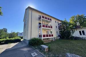 Charmante 3 Zimmer Wohnung mit eigener Terrasse ** Provisionsfrei ** – 93055 Ostenviertel, Regensburg – Vorschaubild 3
