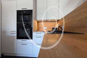 Komfortable 2-Zimmer-Wohnung mit zwei Balkonen, Aufzug und Tiefgaragenstellplatz – 60318 Nordend-West, Frankfurt am Main – Vorschaubild 9
