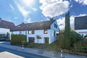 Bielefeld-Jöllenbeck: modernes Zweifamilienhaus mit vielen Nutzungsmöglichkeiten! 159 m² | Garage – Die vollständige Adresse der Immobilie erhältst du vom Anbieter., 33739 Jöllenbeck, Bielefeld – Vorschaubild 2