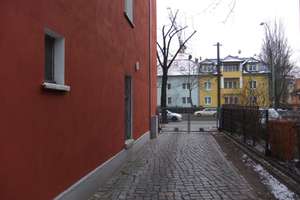 Charmante Altbauwohnung mit großzügigem Hof, Gartenidylle und gewachsener Hausgemeinschaft – Treskowallee 56, 10318 Karlshorst, Berlin – Vorschaubild 16