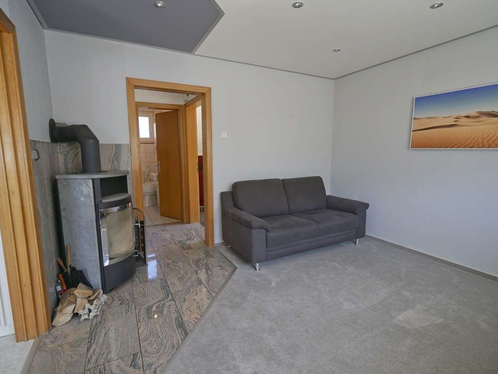 Immobilie in Bestwig - Ihr Familiennest in ruhiger Lage – Doppelhaushälfte mit Charme und Gestaltungsspielraum - Bild 5