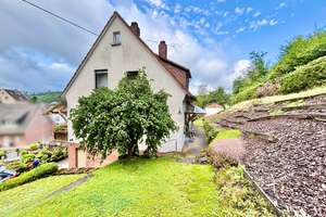 **Gepflegtes Ein-/Zweifamilienhaus mit Garten und Carport in toller Lage von Niederfischbach** – Die vollständige Adresse der Immobilie erhältst du vom Anbieter., 57572 Niederfischbach – Vorschaubild 32
