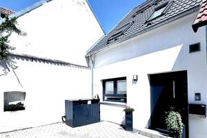 Hochwertige Reihenhauswohnung in zentraler Innenstadtlage von Emmendingen mit moderner Küche – Mundinger Straße 10/2, 79312 Emmendingen – Vorschaubild 4