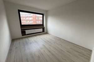 Mitten inne City - Appartement mit neuem Duschbad - Duisburg Zentral – Sonnenwall 62, 47051 Altstadt, Duisburg – Vorschaubild 5