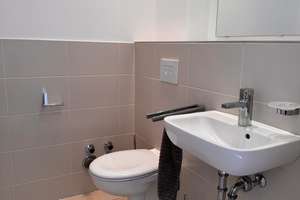 Geräumige 2-Zi-Penthouse-Wohnung mit separater Küche, direkt an der Weser – Konsul-Smidt-Straße 92, 28217 Überseestadt, Bremen – Vorschaubild 13