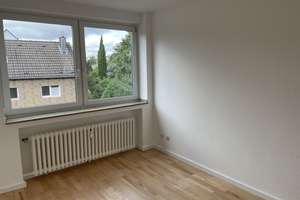 Schöne  3 Zimmerwohnung mit 2 Balkone in Düsseldorf Grafenberg – Brandenburgstraße 20, 40629 Grafenberg, Düsseldorf – Vorschaubild 5