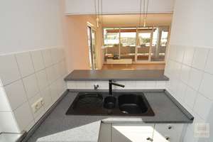 Derendorf: Großzügige 2-Raum Wohnung mit großer Dachterrasse und Einbauküche – Glockenstr. *, 40476 Derendorf, Düsseldorf – Vorschaubild 3