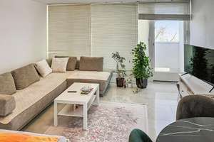 Kurzfristig beziehbar!
Gepflegtes 1-Zimmer-Apartment mit optimalen Grundriss und separater Küche – Die vollständige Adresse der Immobilie erhältst du vom Anbieter., 81477 Solln, München – Vorschaubild 2