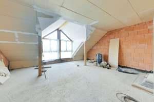 Reihenmittelhaus mit aufgestocktem Dachgeschoss – Raum für die ganze Familie – Die vollständige Adresse der Immobilie erhältst du vom Anbieter., 82538 Geretsried – Vorschaubild 26