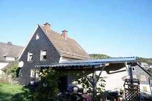 Gemütliches Einfamilienhaus in Greifenstein-Beilstein – Die vollständige Adresse der Immobilie erhältst du vom Anbieter., 35753 Greifenstein – Vorschaubild 1