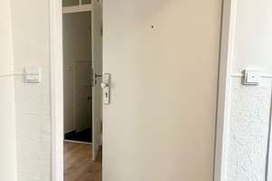 Kernsaniert 2026 auf Neubau-Niveau – stilvolle 2-Zimmer-Wohnung im Zentrum von Biebrich mit Eiche-Pa – Bunsenstr. 1, 65187 Biebrich, Wiesbaden – Vorschaubild 3