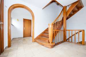 Großzügiges Wohnhaus in Traumlage – Ringstraße 14, 57290 Siegen-Wittgenstein (Kreis) – Vorschaubild 8