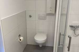 Komplett sanierte 2-Zimmer-Wohnung mit 2 Balkonen und Duschbad – Gutenbergstrasse 38, 47803 Kempener Feld/Baackeshof, Krefeld – Vorschaubild 10