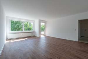Erstbezug in sanierte 4-Zimmer-Wohnung mit Balkon – Die vollständige Adresse der Immobilie erhältst du vom Anbieter., 22145 Rahlstedt, Hamburg – Vorschaubild 2