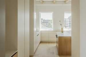Erstbezug: Dachgeschosswohnung im Lausitzer Quartier mit Westterrasse, Designerküche & Aufzug – Lausitzer Strasse 34, 10999 Berlin – Vorschaubild 11