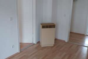 Gemütliche Zweizimmerwohnung mit Balkon in Langwasser zu vermieten! – Trebnitzer Str. 35, 90473 Langwasser Südwest, Nürnberg – Vorschaubild 8