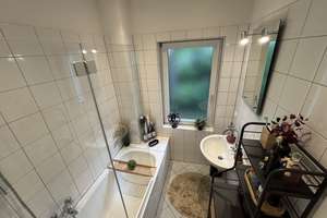 Charmante Renovierte Altbau EG Wohnung mit drei Zimmern und Balkon im Duisburger Wasserviertel  – Die vollständige Adresse der Immobilie erhältst du vom Anbieter., 47051 Altstadt, Duisburg – Vorschaubild 10