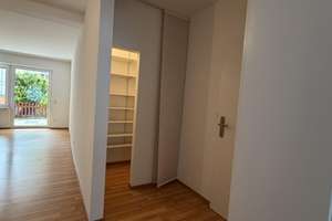 2-Zimmer-Wohnung mit großer Terrasse und TG-Stellplatz in Schweinau – Die vollständige Adresse der Immobilie erhältst du vom Anbieter., 90441 Hohe Marter, Nürnberg – Vorschaubild 4