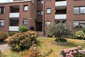 Kleines Appartement mit Balkon in  47506 Neukirchen-Vluyn "Aufzug vorhanden" – Die vollständige Adresse der Immobilie erhältst du vom Anbieter., 47506 Neukirchen-Vluyn – Vorschaubild 1