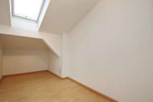 "Familienglück" 5-6 Zimmer Einfamilienhaus in traumhafter, absolut ruhiger Lage von Sasel! – Die vollständige Adresse der Immobilie erhältst du vom Anbieter., 22395 Sasel, Hamburg – Vorschaubild 16