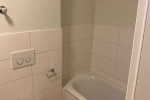 NUR FÜR STUDENTEN! / STUDENTS ONLY! Möbliertes, zentral gelegenes Zimmer in 3er Mädels-WG – Hauptstrasse 103, 91054 Altstadt, Erlangen – Vorschaubild 6