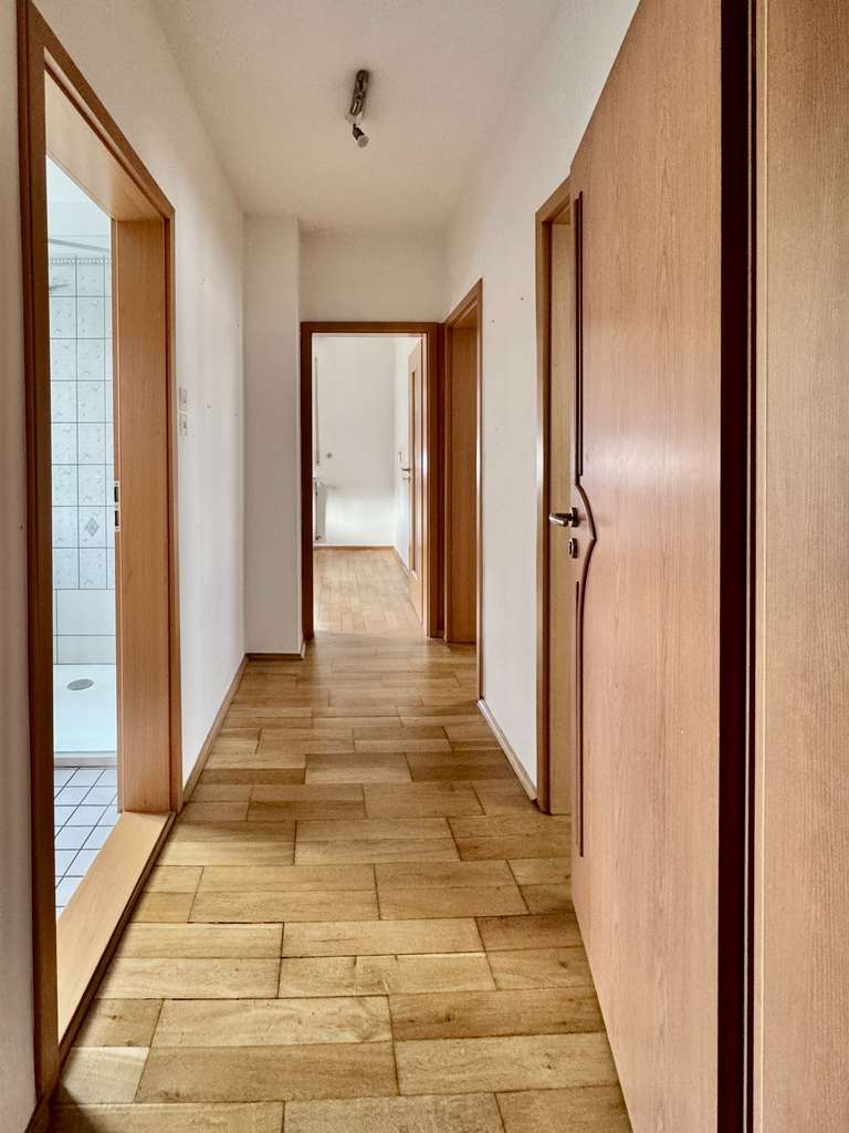 Immobilie in Großkrotzenburg - Ein Haus für heute – mit Geschichte, Platz & vielen Optionen für Ihre Familie - Bild 3